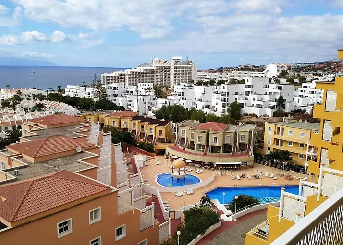 Апартаменти Sofie's Sea View *